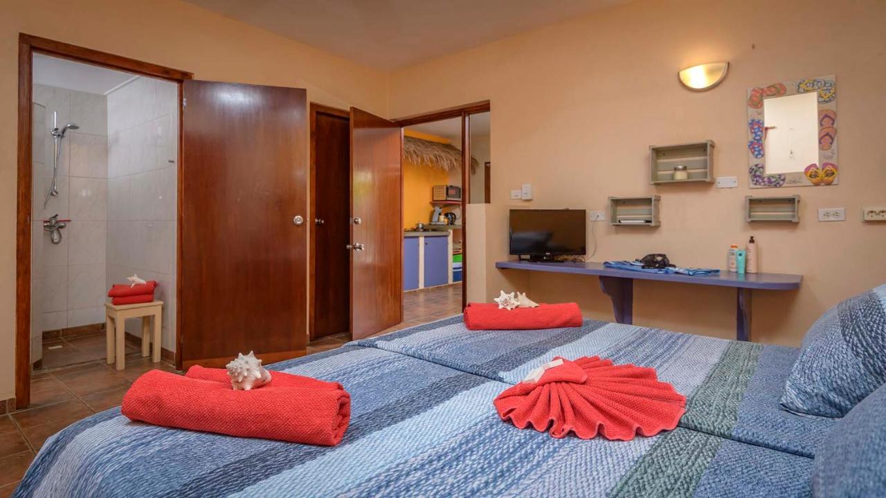 Djambo (Adults Only) Apartment Кралендижк Екстериор снимка