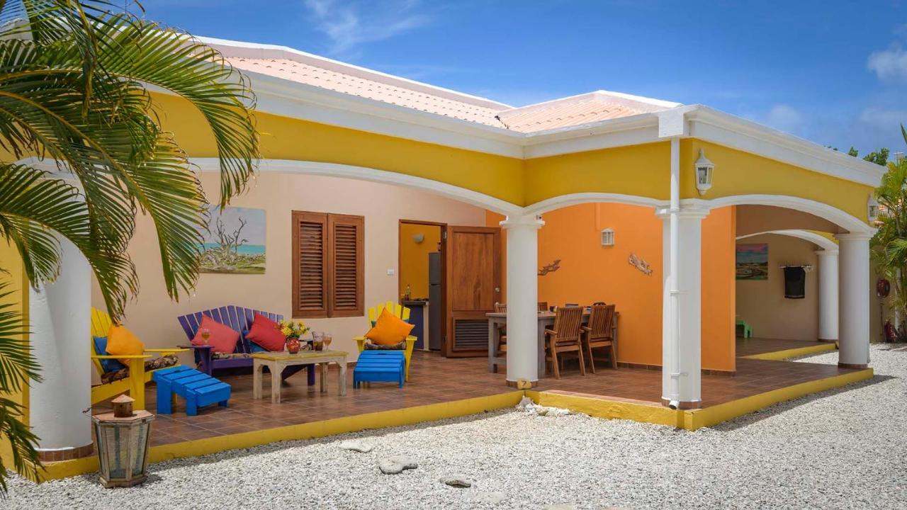 Djambo (Adults Only) Apartment Кралендижк Екстериор снимка