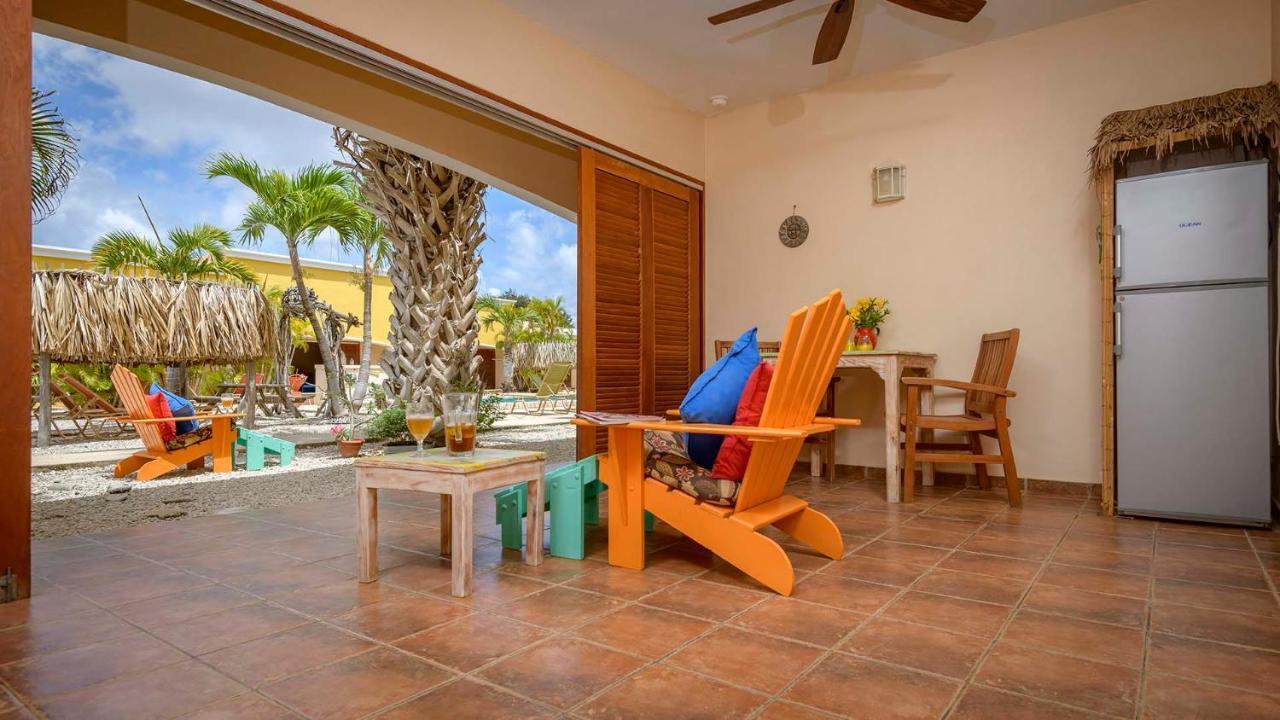 Djambo (Adults Only) Apartment Кралендижк Екстериор снимка